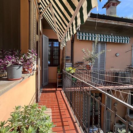 Civico 24 Apartment Cremona Bagian luar foto