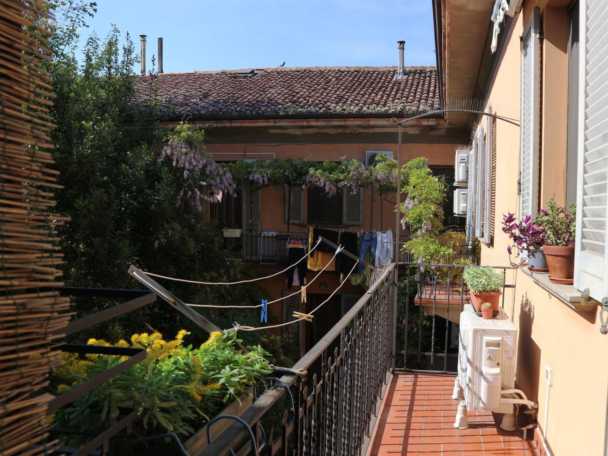 Civico 24 Apartment Cremona Bagian luar foto